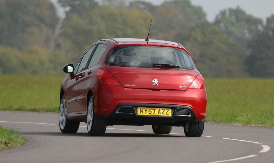  Peugeot 308 GT 2008 года  (фото 40 из 101)